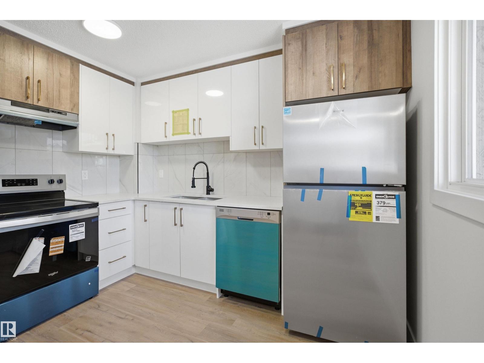 1706 37 ST NW, Edmonton