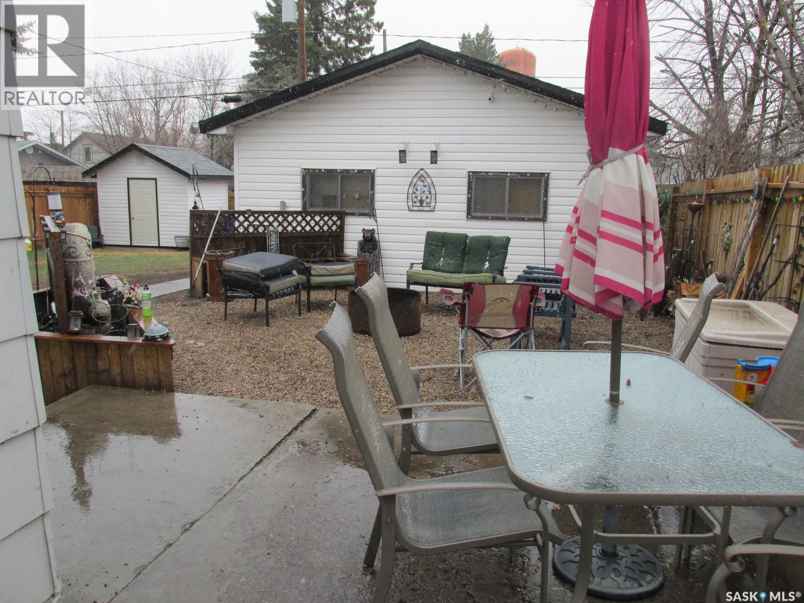 508 1st AVENUE W - 2