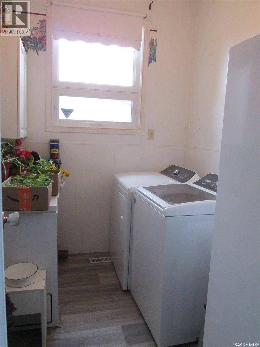 508 1st AVENUE W - 20