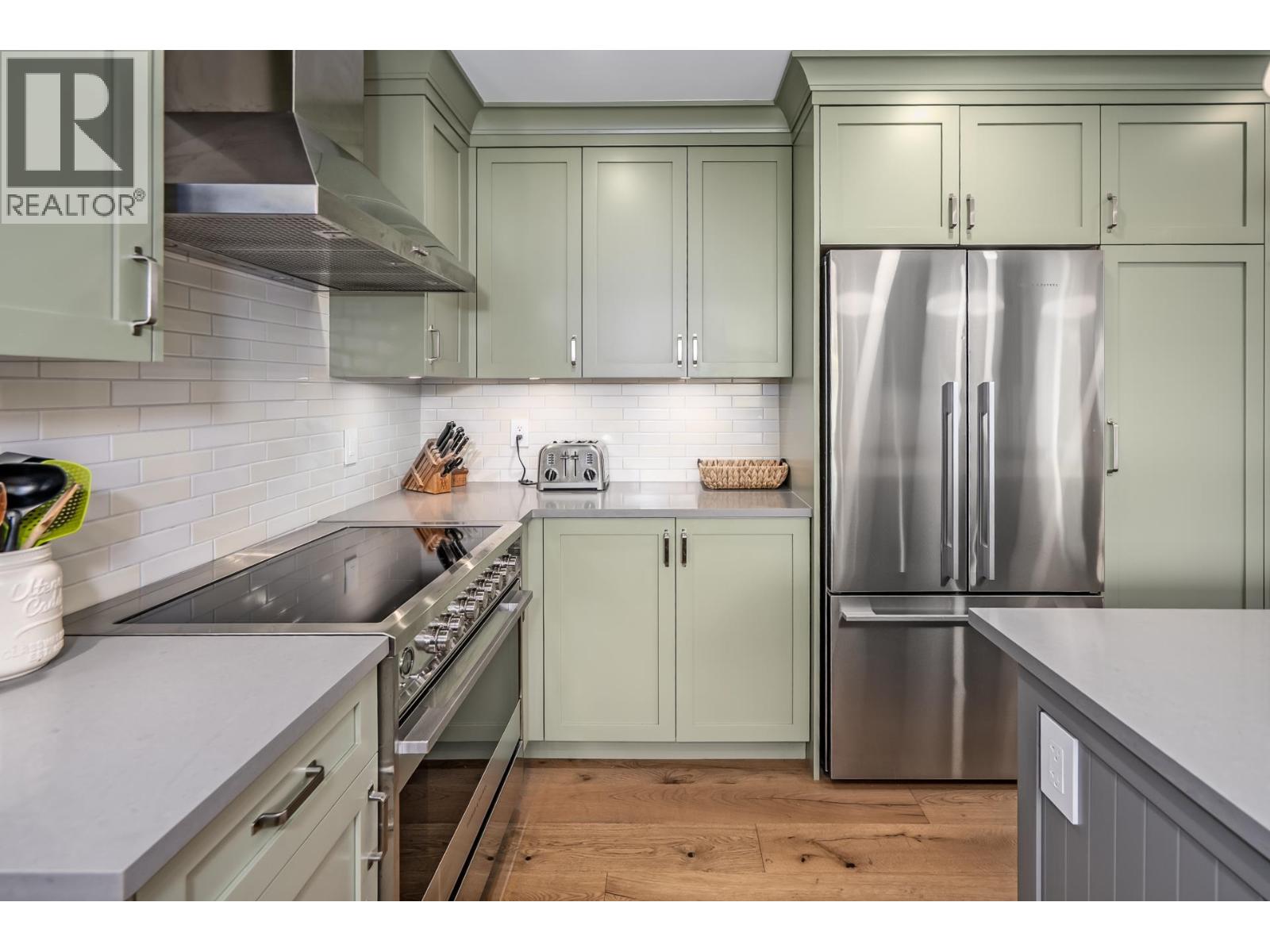 4621 LONDON CRESCENT, Ladner
