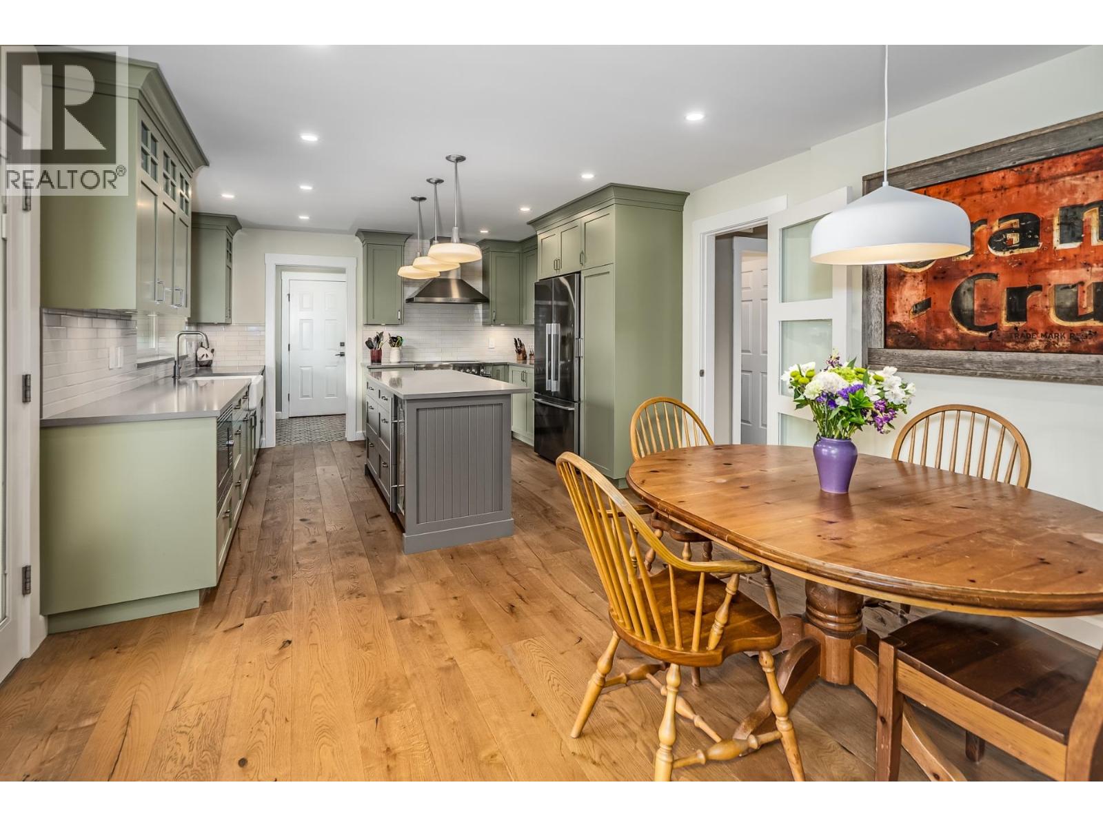 4621 LONDON CRESCENT, Ladner