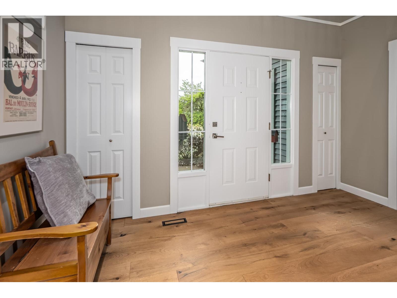 4621 LONDON CRESCENT, Ladner