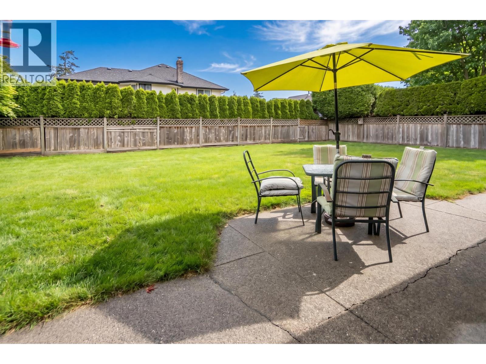 4621 LONDON CRESCENT, Ladner