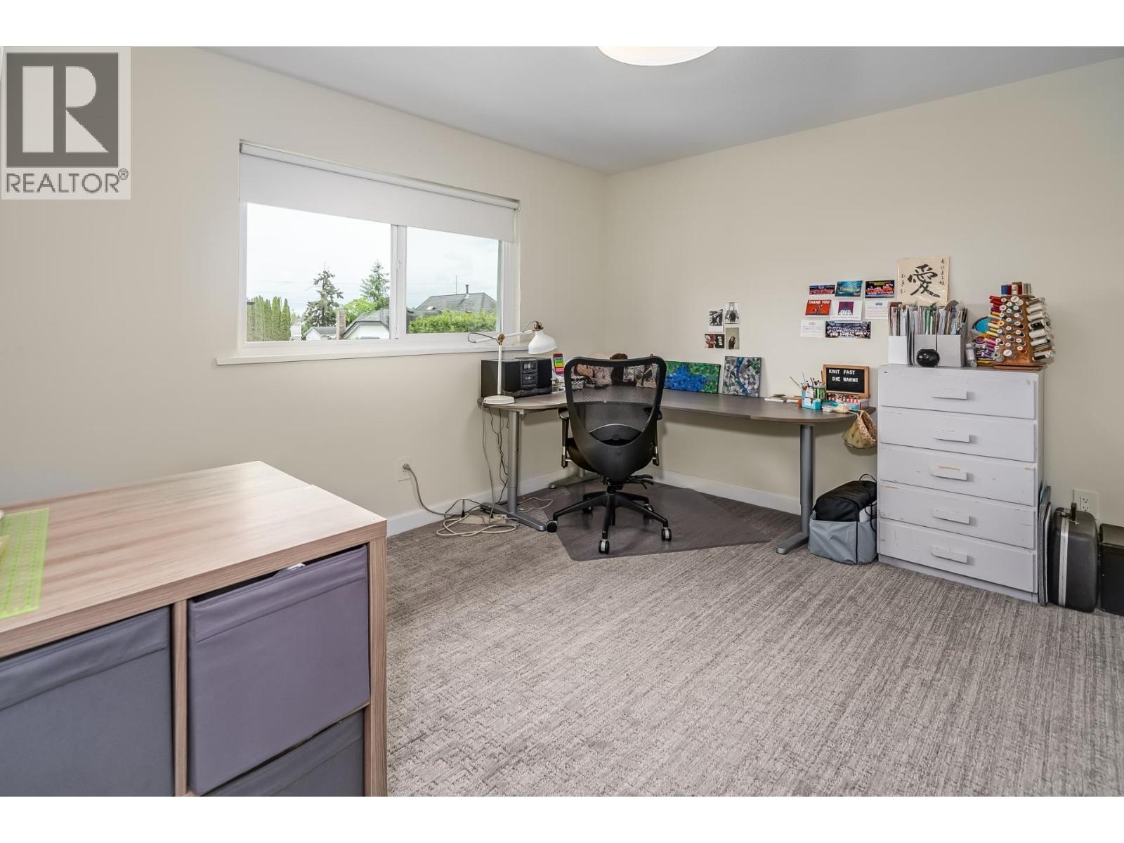 4621 LONDON CRESCENT, Ladner