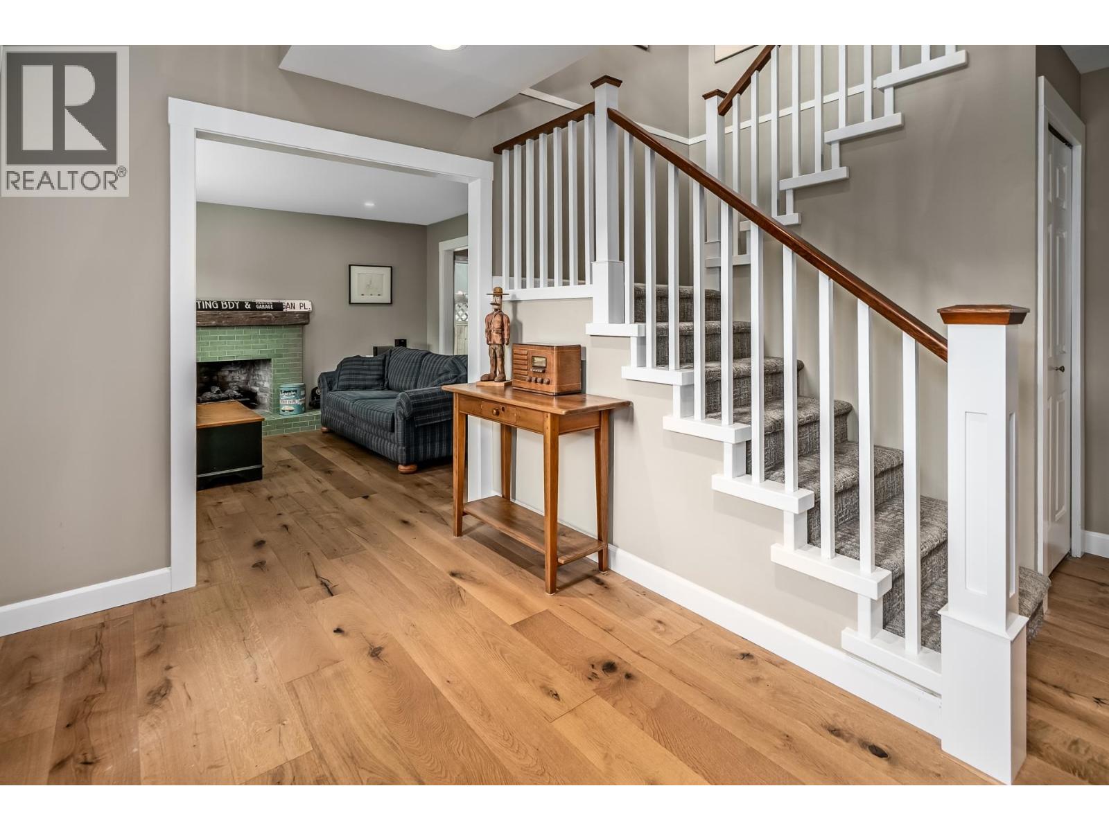 4621 LONDON CRESCENT, Ladner