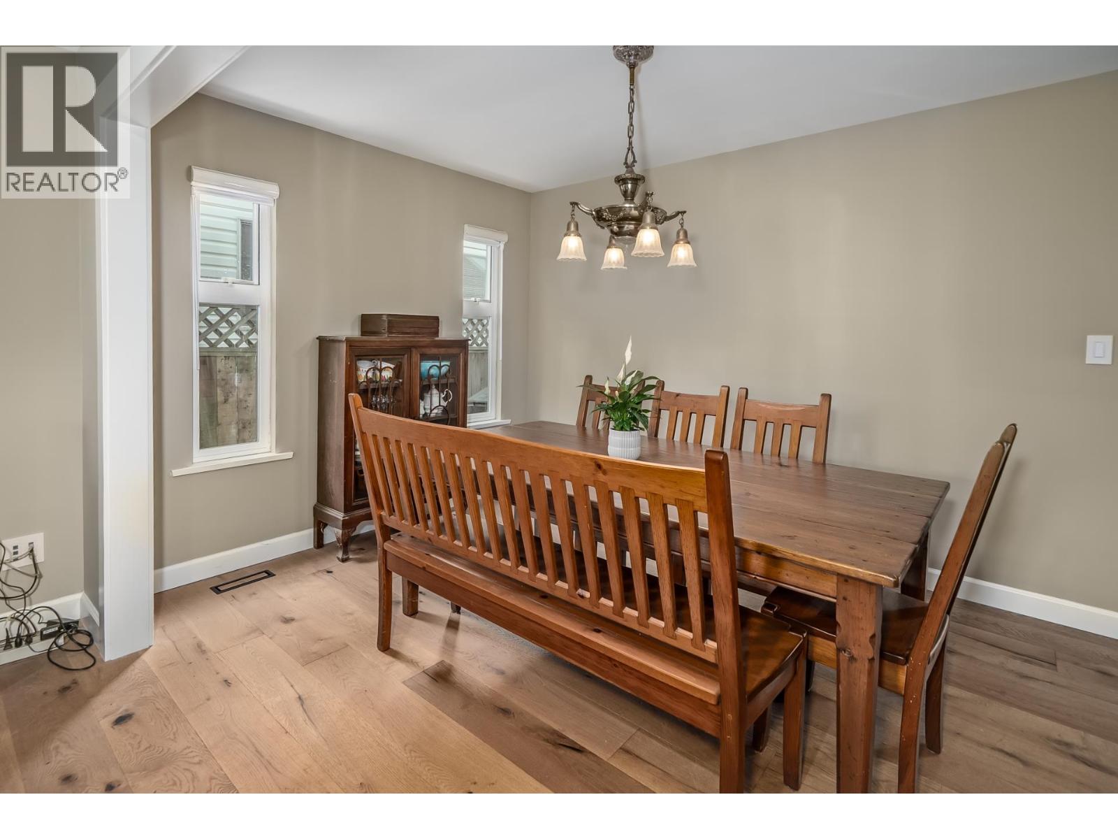 4621 LONDON CRESCENT, Ladner