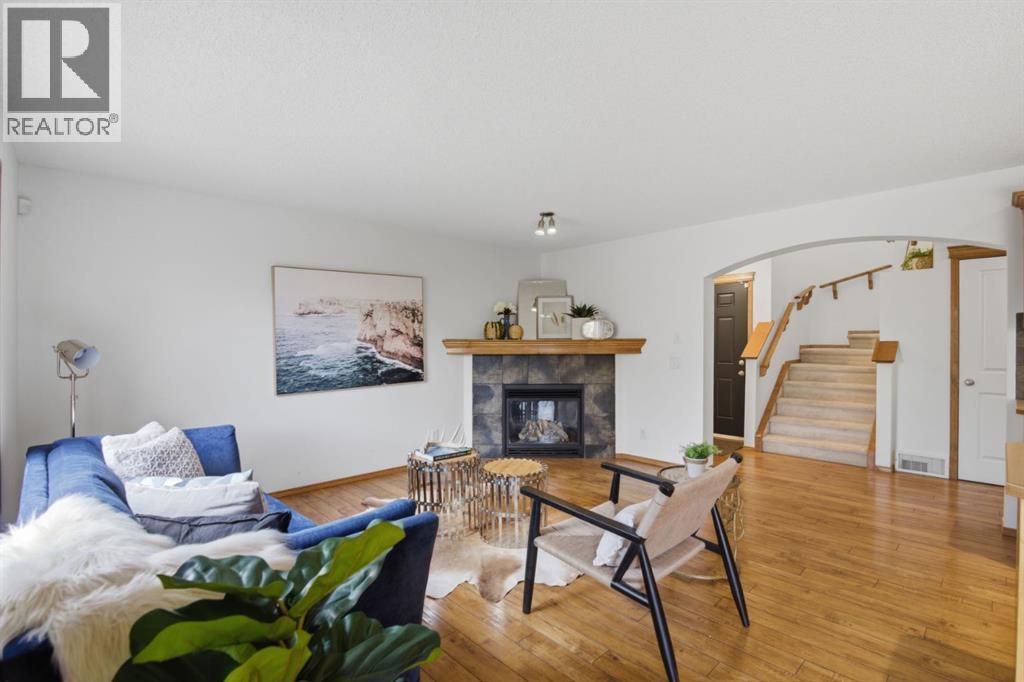 74 Tuscany Springs Hill NW — photo 8