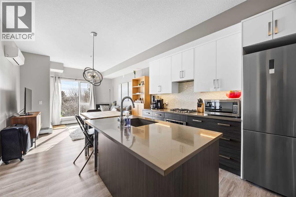 #204 1521 26 Avenue SW - 1