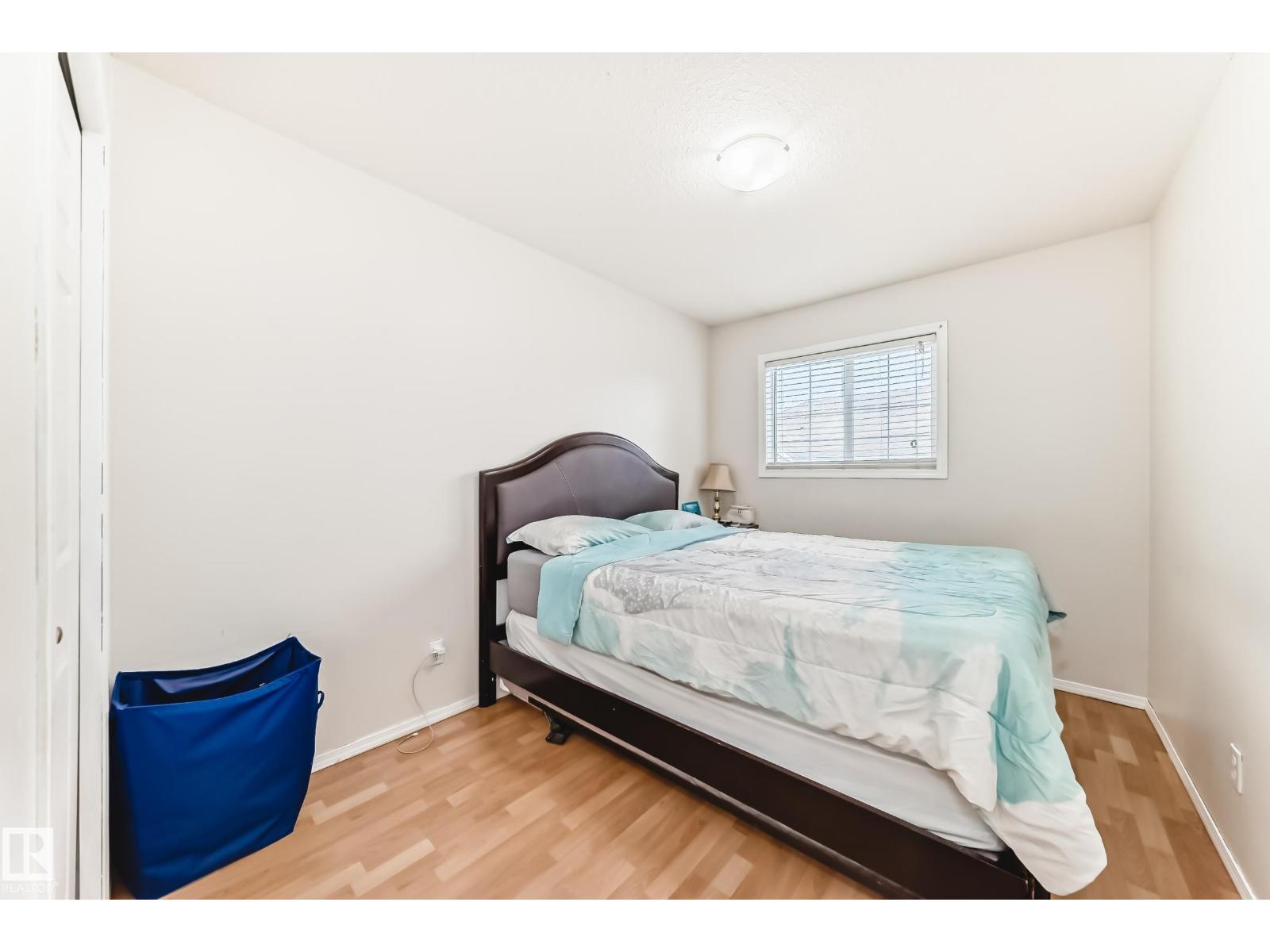#38 150 Edwards ST SW, Edmonton