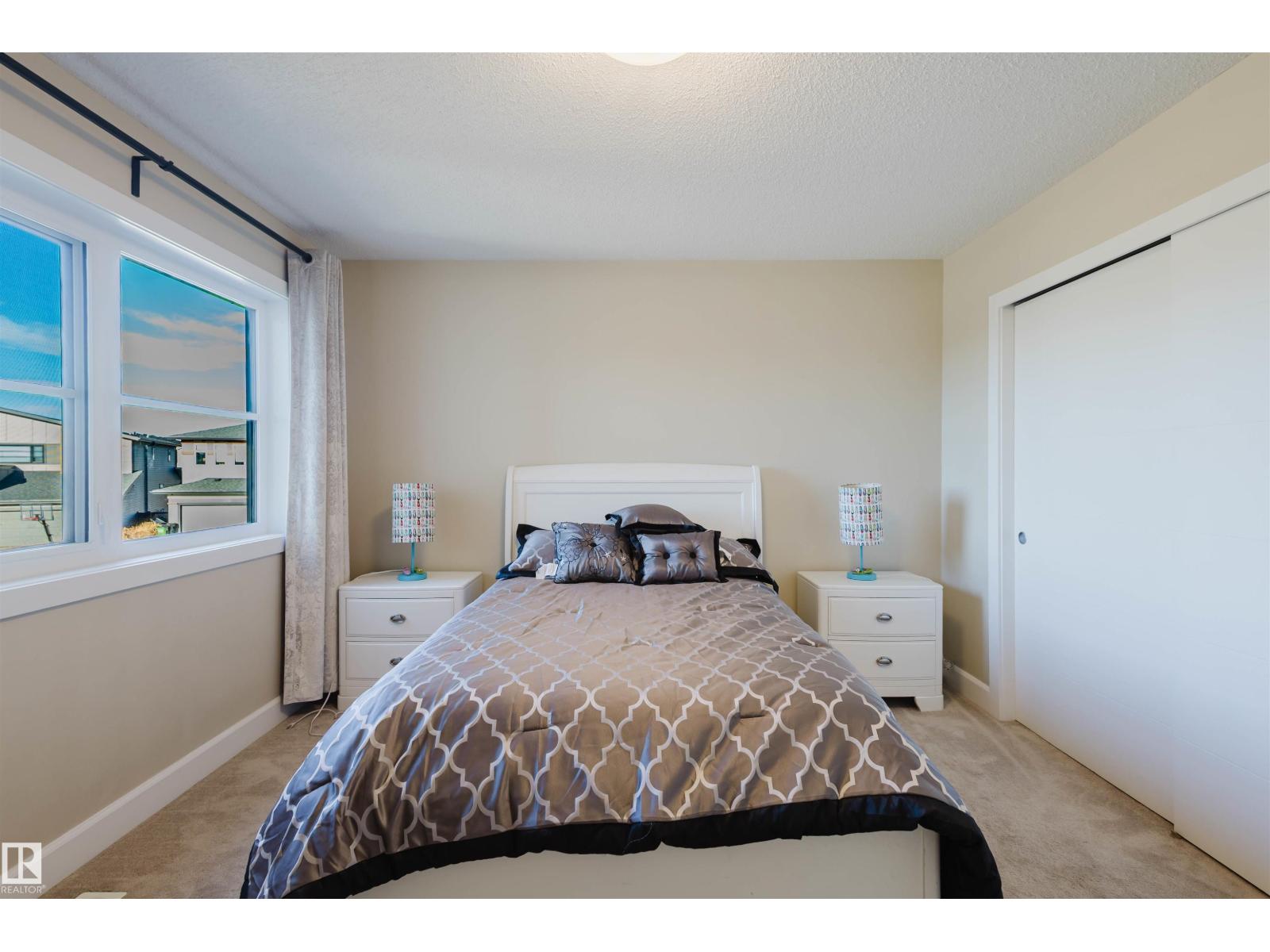 2122 WARE RD NW, Edmonton