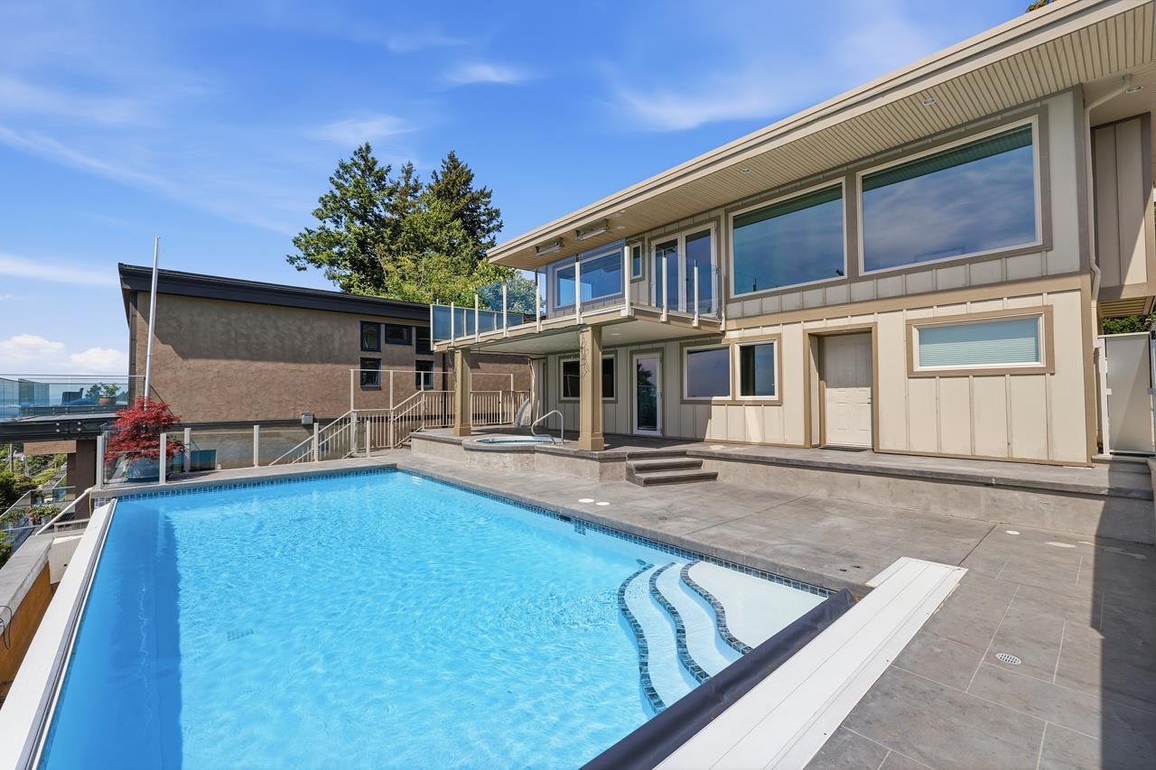 14843 HARDIE AVENUE, White Rock