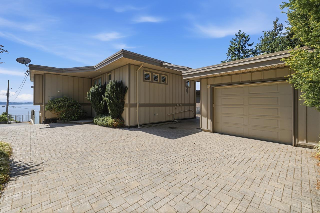 14843 HARDIE AVENUE, White Rock