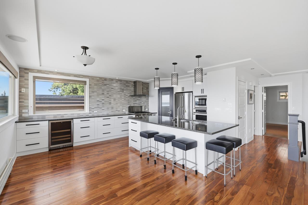 14843 HARDIE AVENUE, White Rock