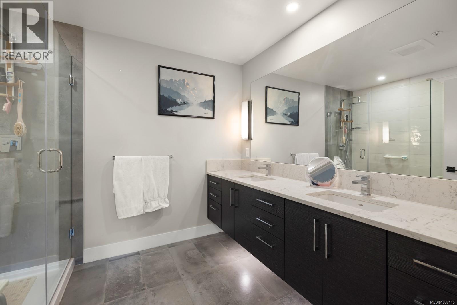 #104 741 Travino Lane - 16
