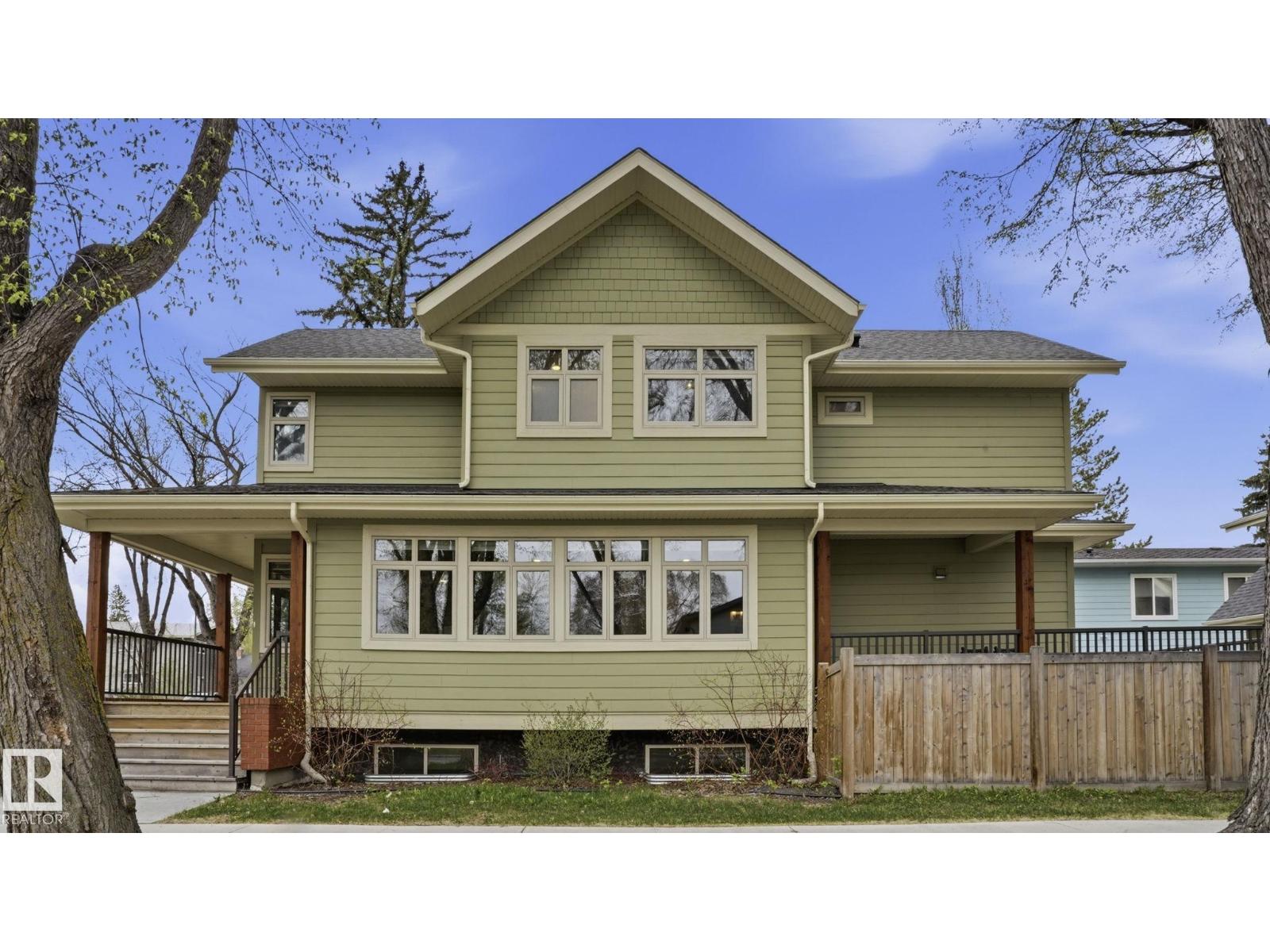 11002 University AV NW, Edmonton