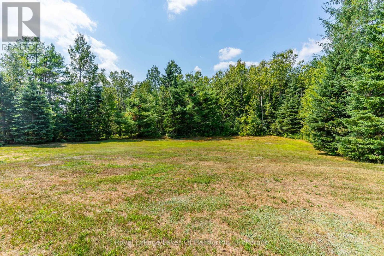 1030 SAWDUST ROAD N - 9