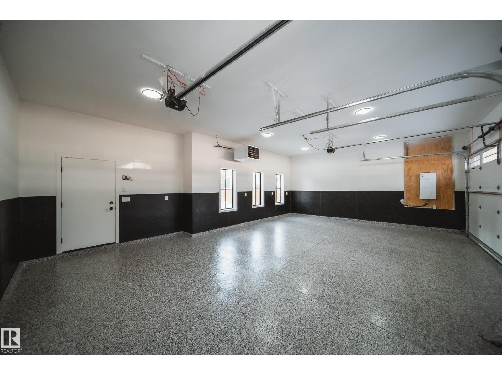 13804 85 AV NW, Edmonton