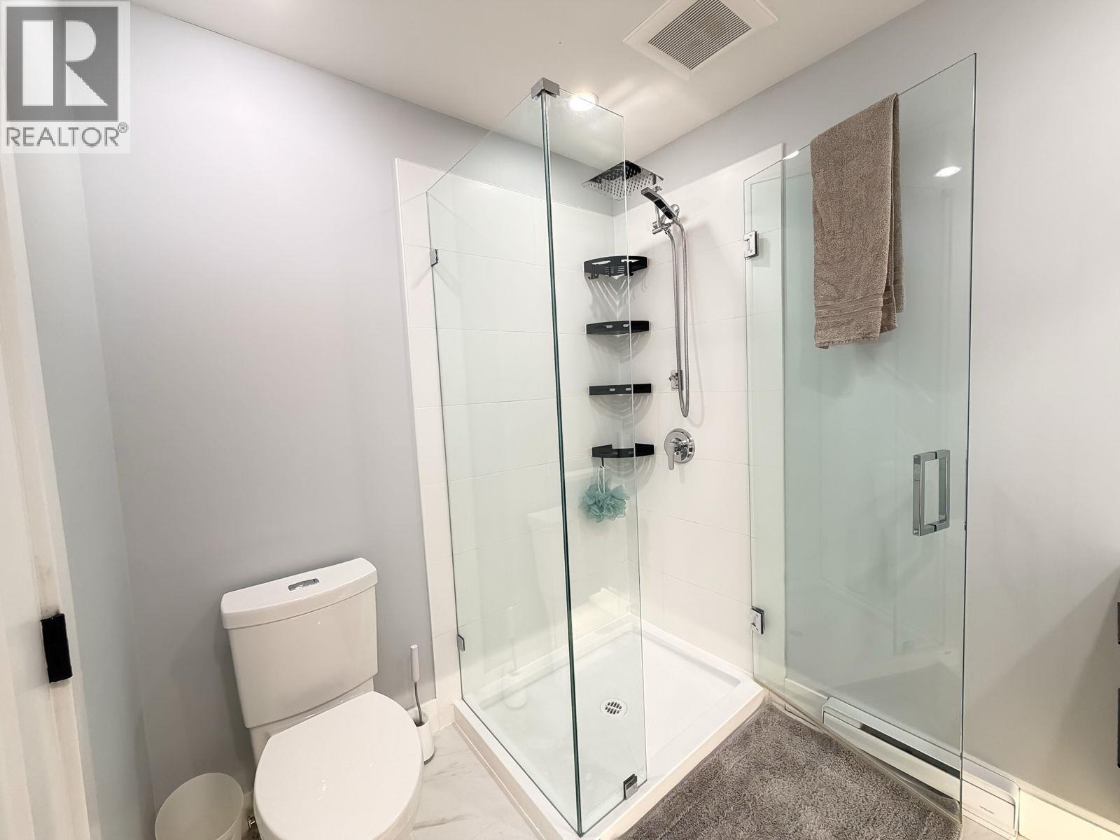 43 3552 VICTORIA DRIVE, Coquitlam