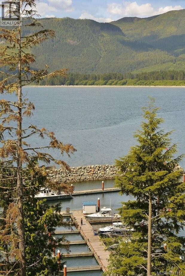 #210 6596 Baird Rd - 19
