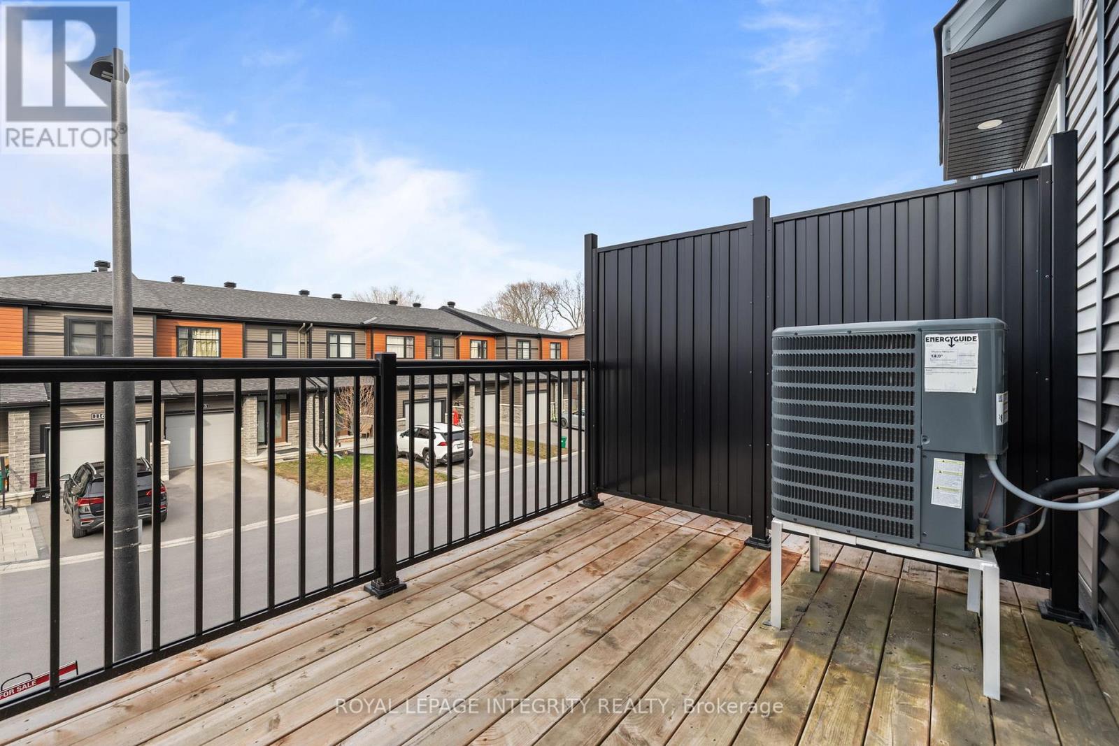125 ATTWELL PRIVATE - 20