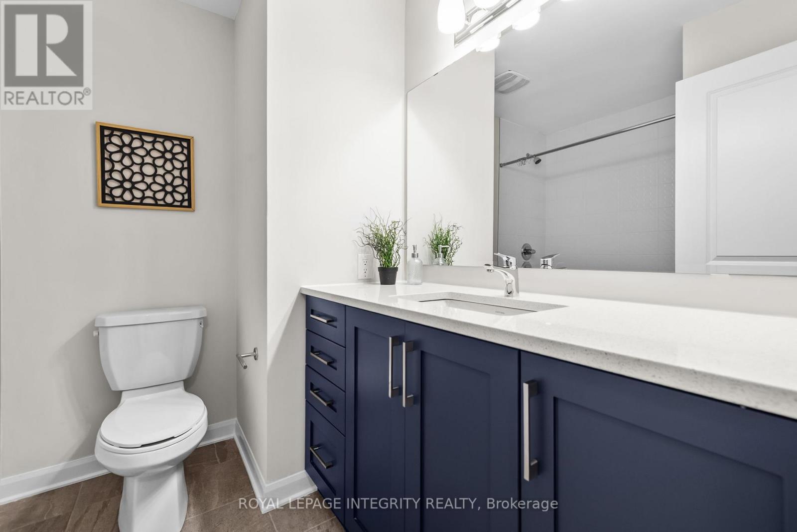 125 ATTWELL PRIVATE - 33