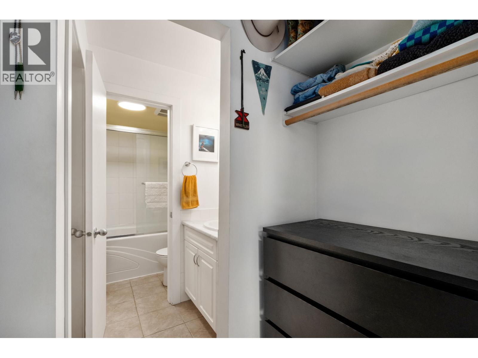 3 8138 CEDAR SPRINGS ROAD, Whistler