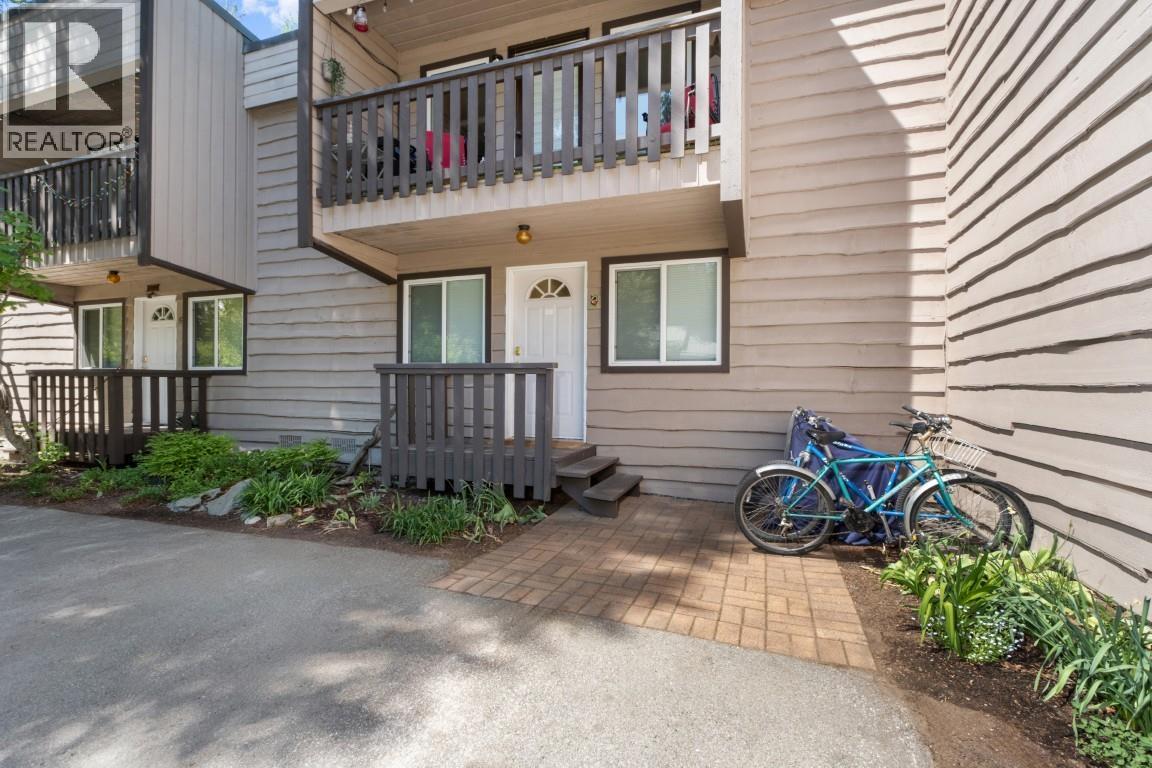 3 8138 CEDAR SPRINGS ROAD, Whistler