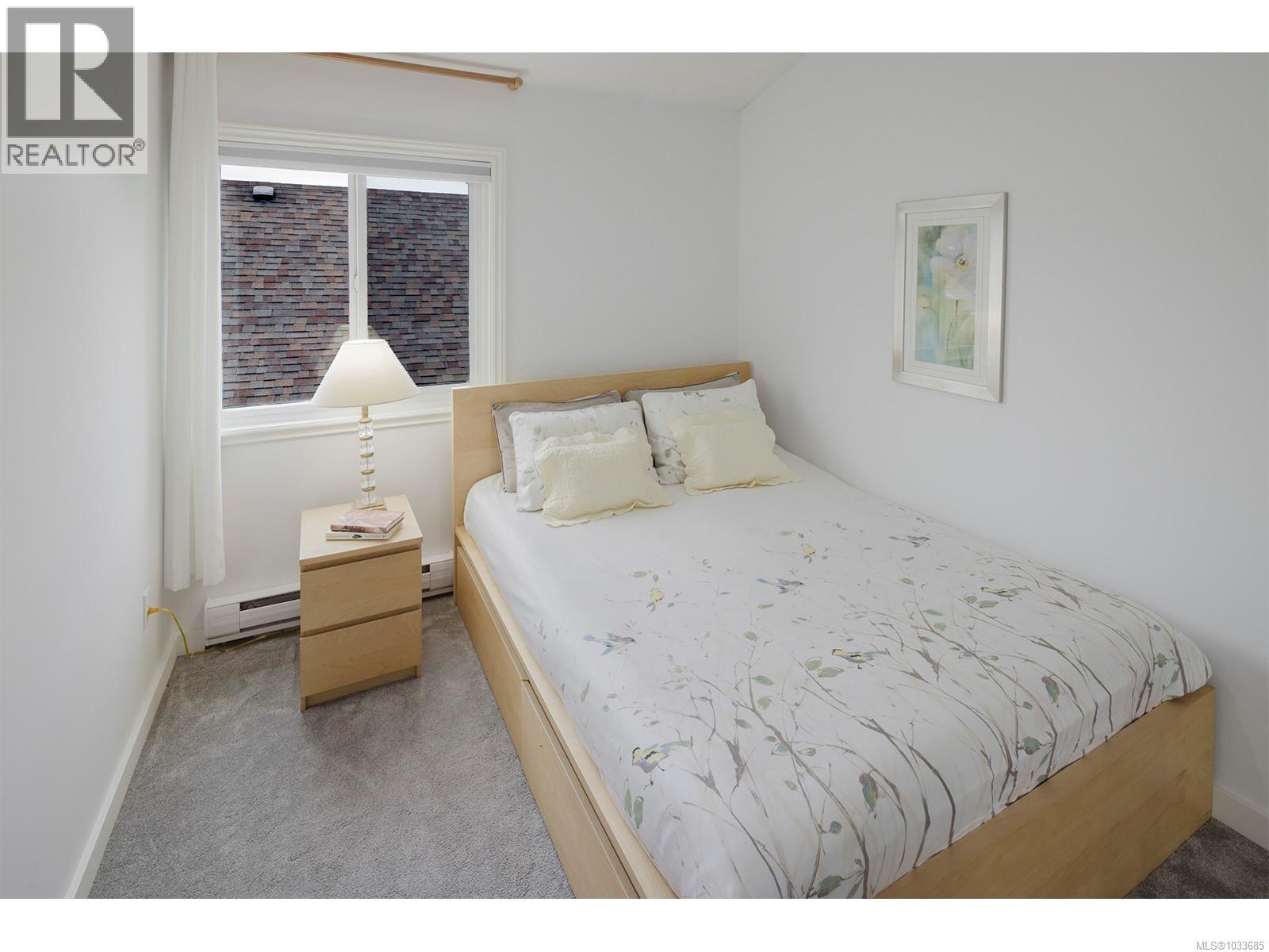 #304 229 Ontario St - 18