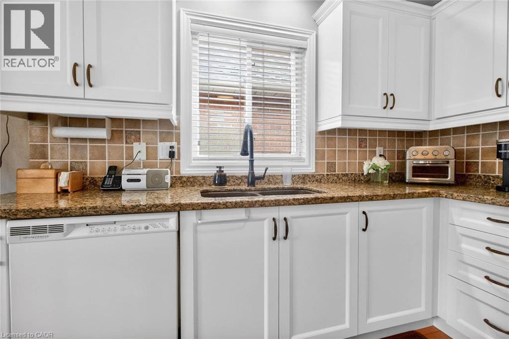 315 CENTENNIAL FOREST Drive, Milton, Ontario, L9T5X4 — Photo 22
