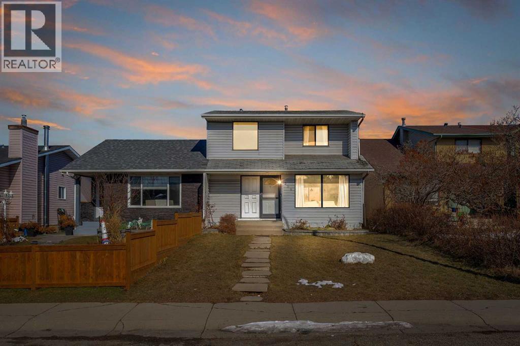 354 Aboyne Place NE - 4