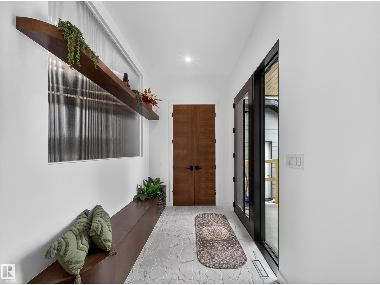 7104 54 AV, Beaumont