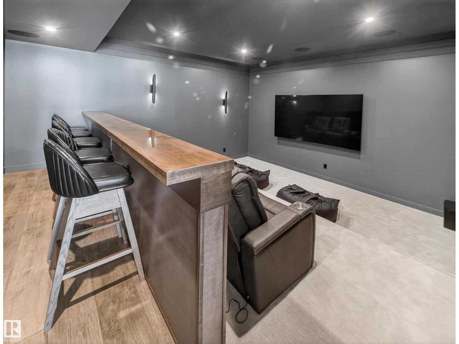 7104 54 AV, Beaumont