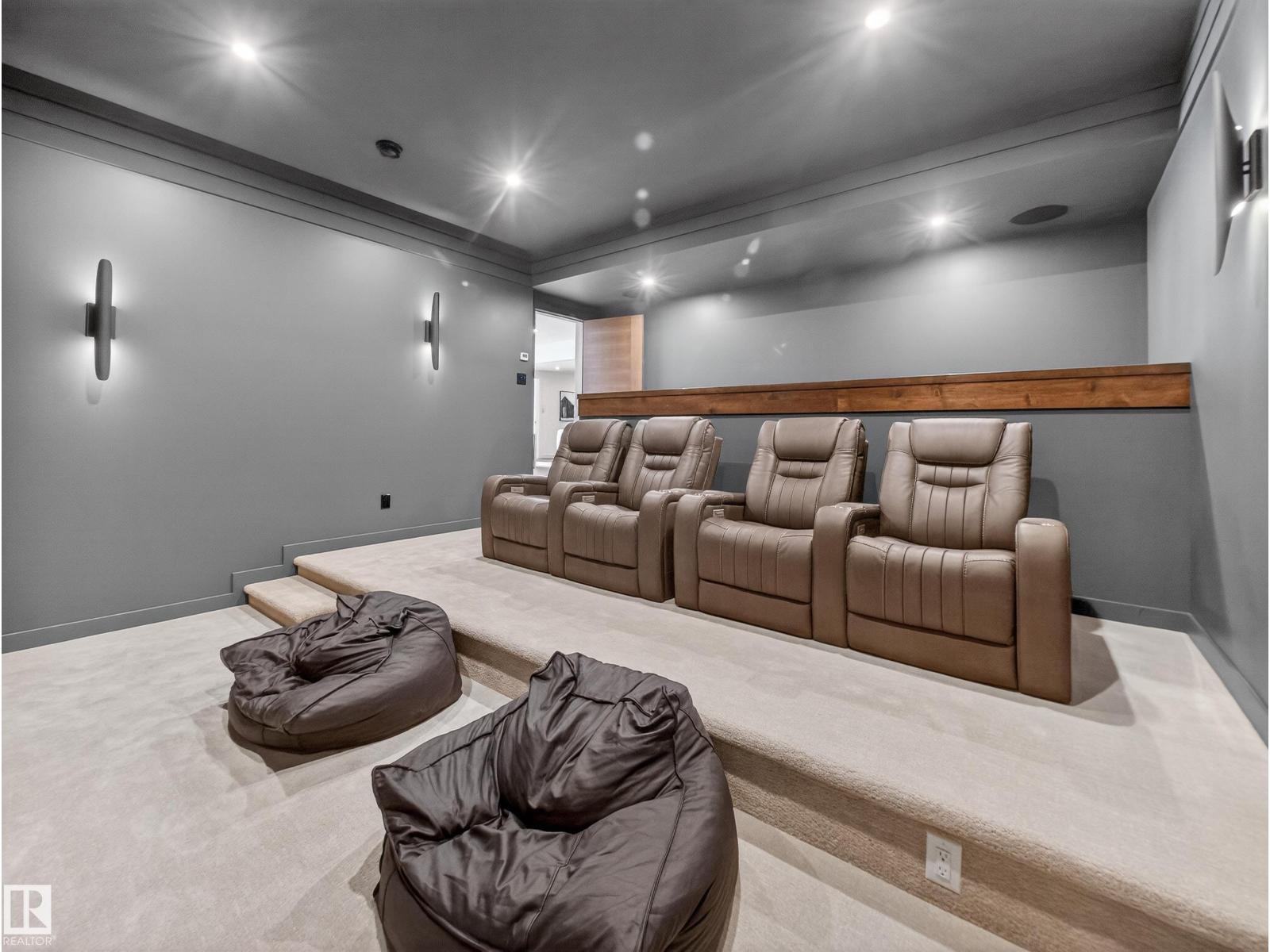 7104 54 AV, Beaumont