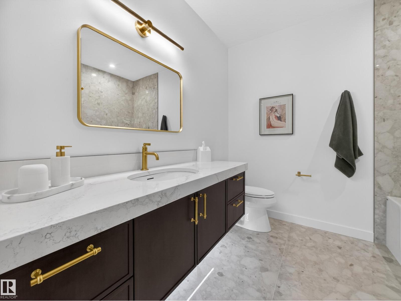 7104 54 AV, Beaumont