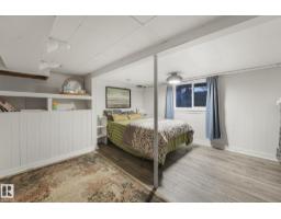 5043 48 St Nw, Sylvan Lake, AB T4S1C6 Photo 12