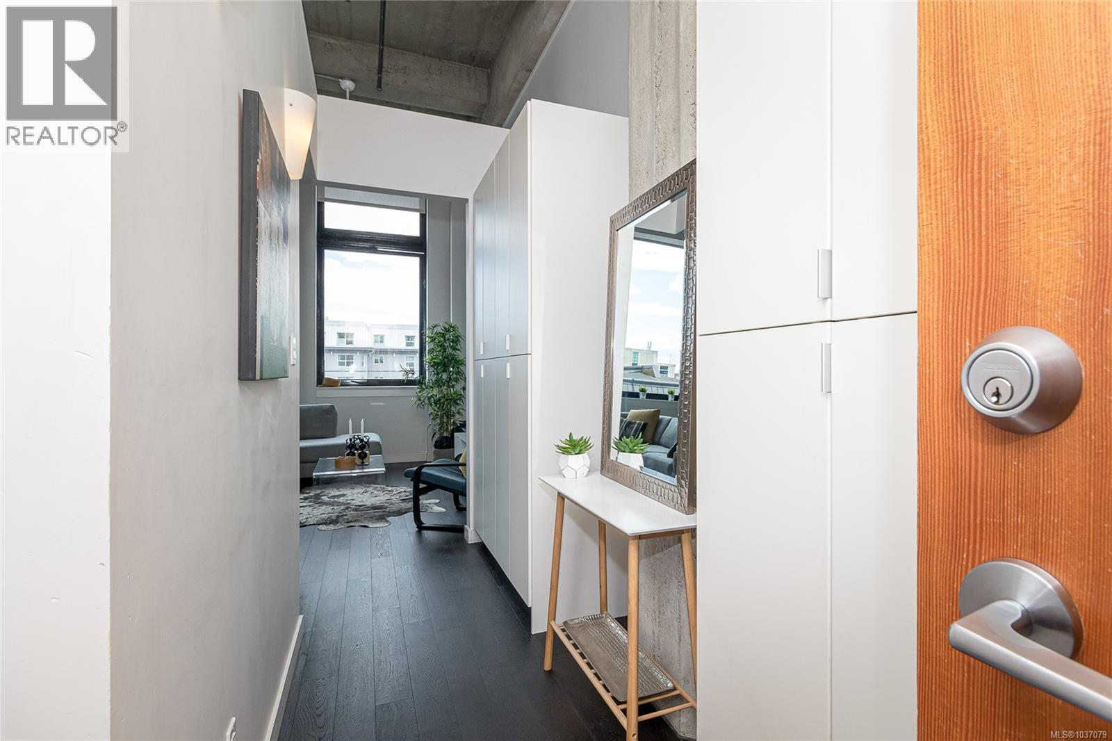 #312 770 Fisgard St - 5