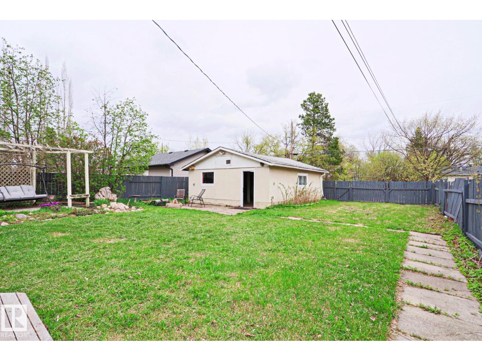 9523 151 ST NW, Edmonton