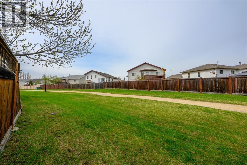 11418 89B Street — photo 40