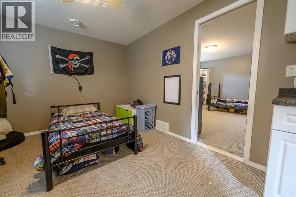 11418 89B Street — photo 32
