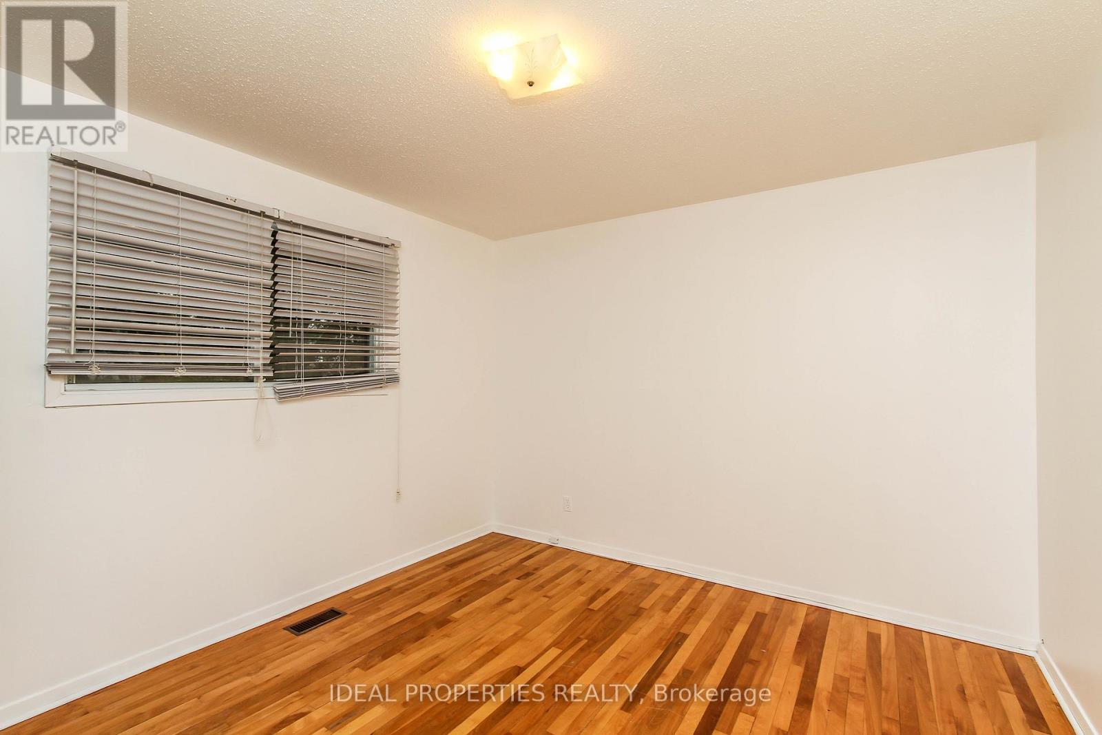2699 STONE CRESCENT - 15