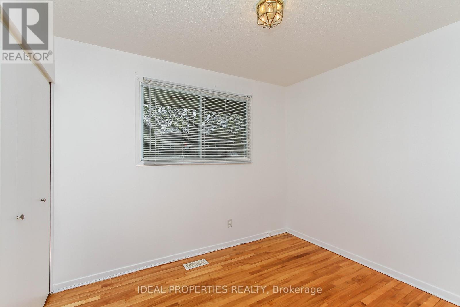 2699 STONE CRESCENT - 17