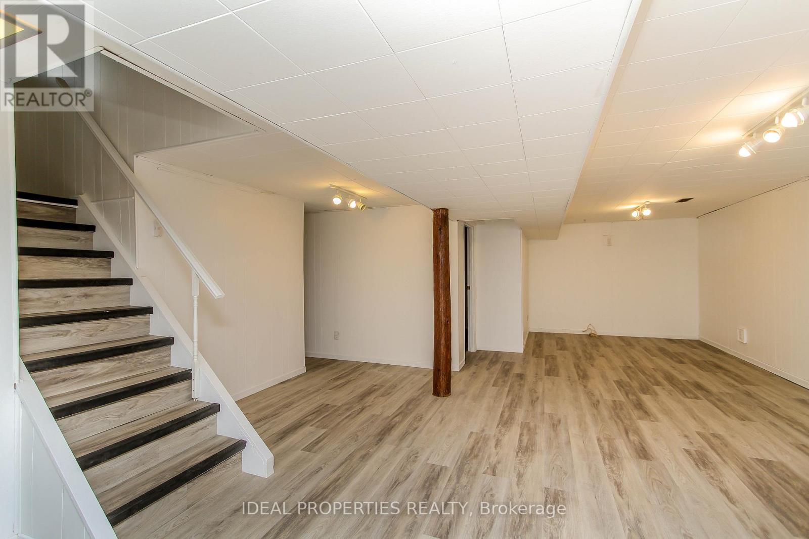 2699 STONE CRESCENT - 19