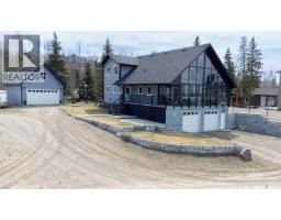 720 Spruce Street, Lac Des Iles, SK S0M1A0 Photo 56