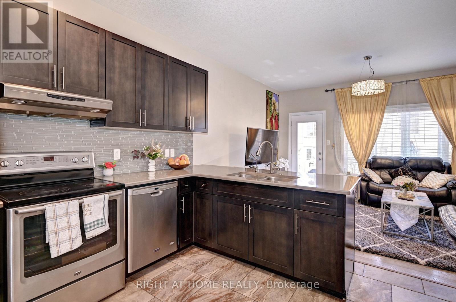 33 MUSSEN STREET - 10