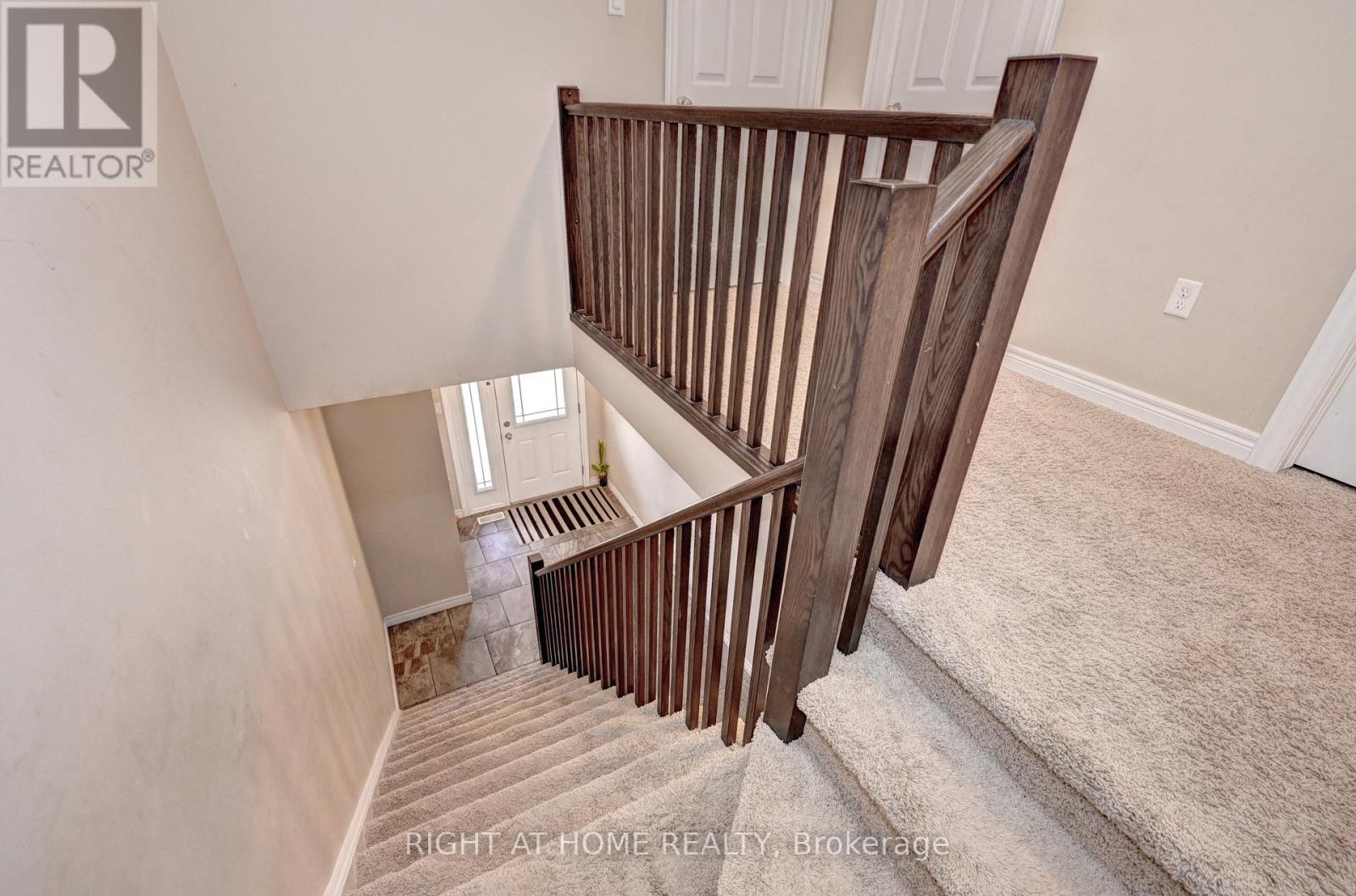 33 MUSSEN STREET - 13