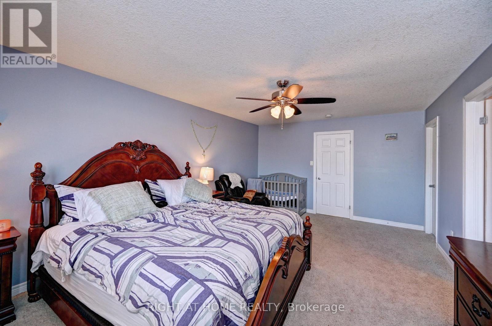 33 MUSSEN STREET - 19