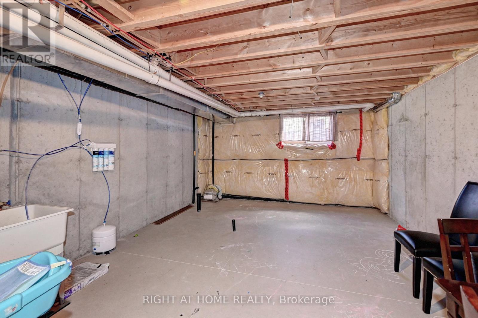 33 MUSSEN STREET - 26