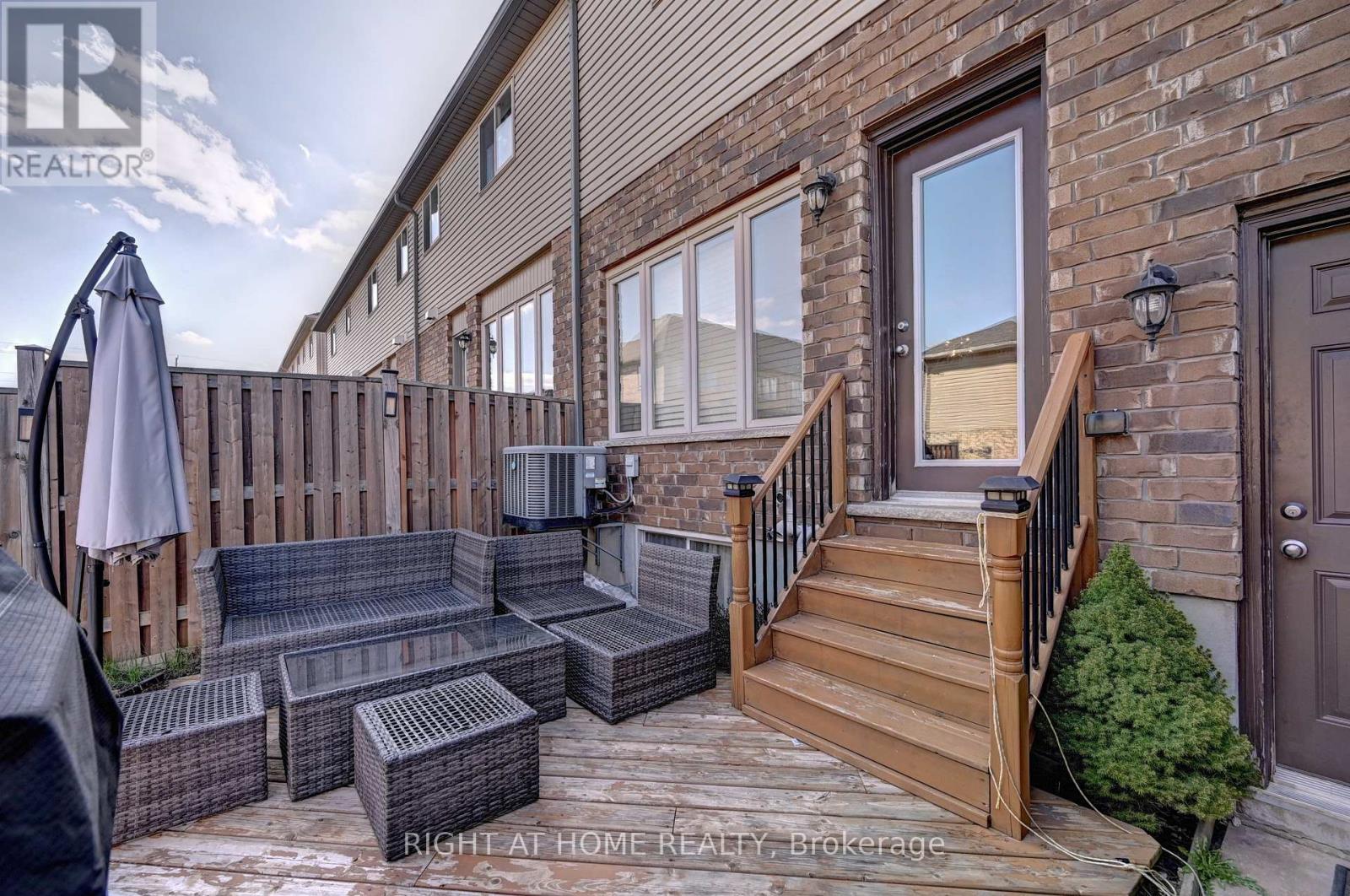 33 MUSSEN STREET - 29