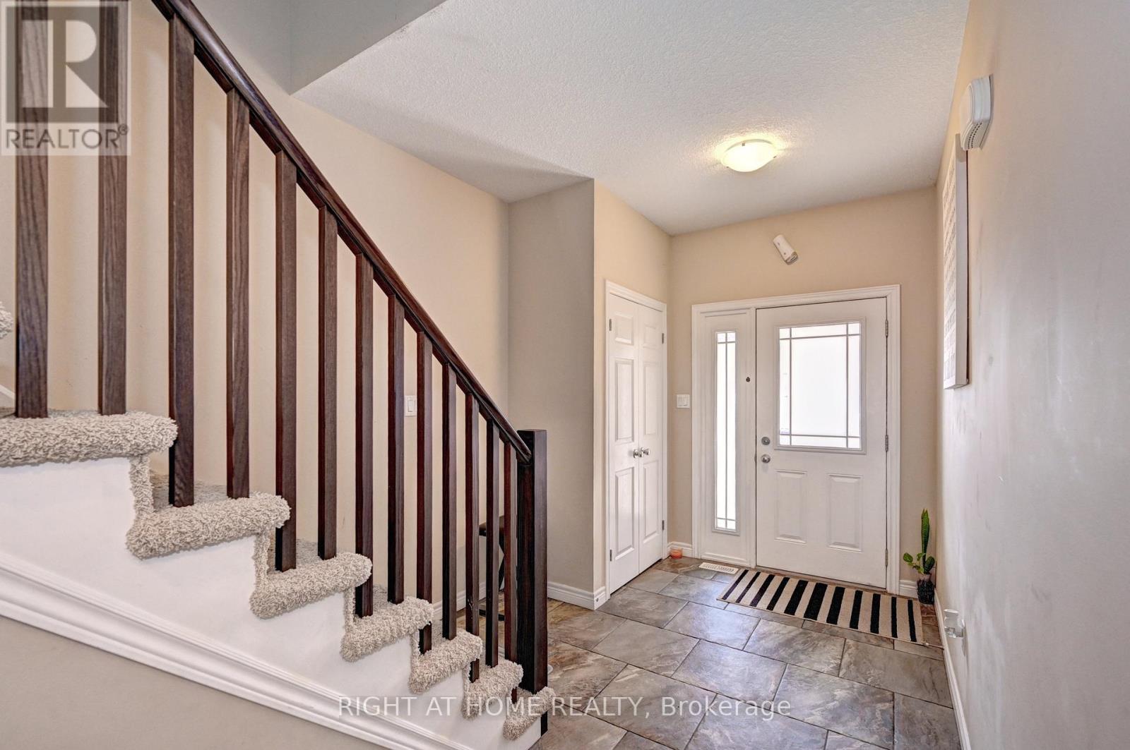 33 MUSSEN STREET - 3