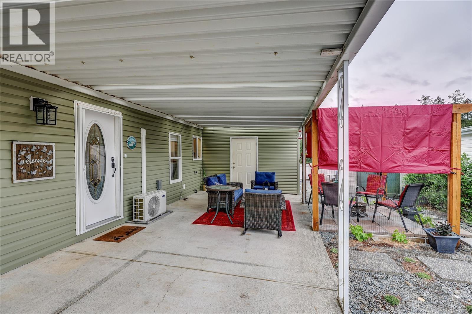 1026 Collier Cres - Image 2
